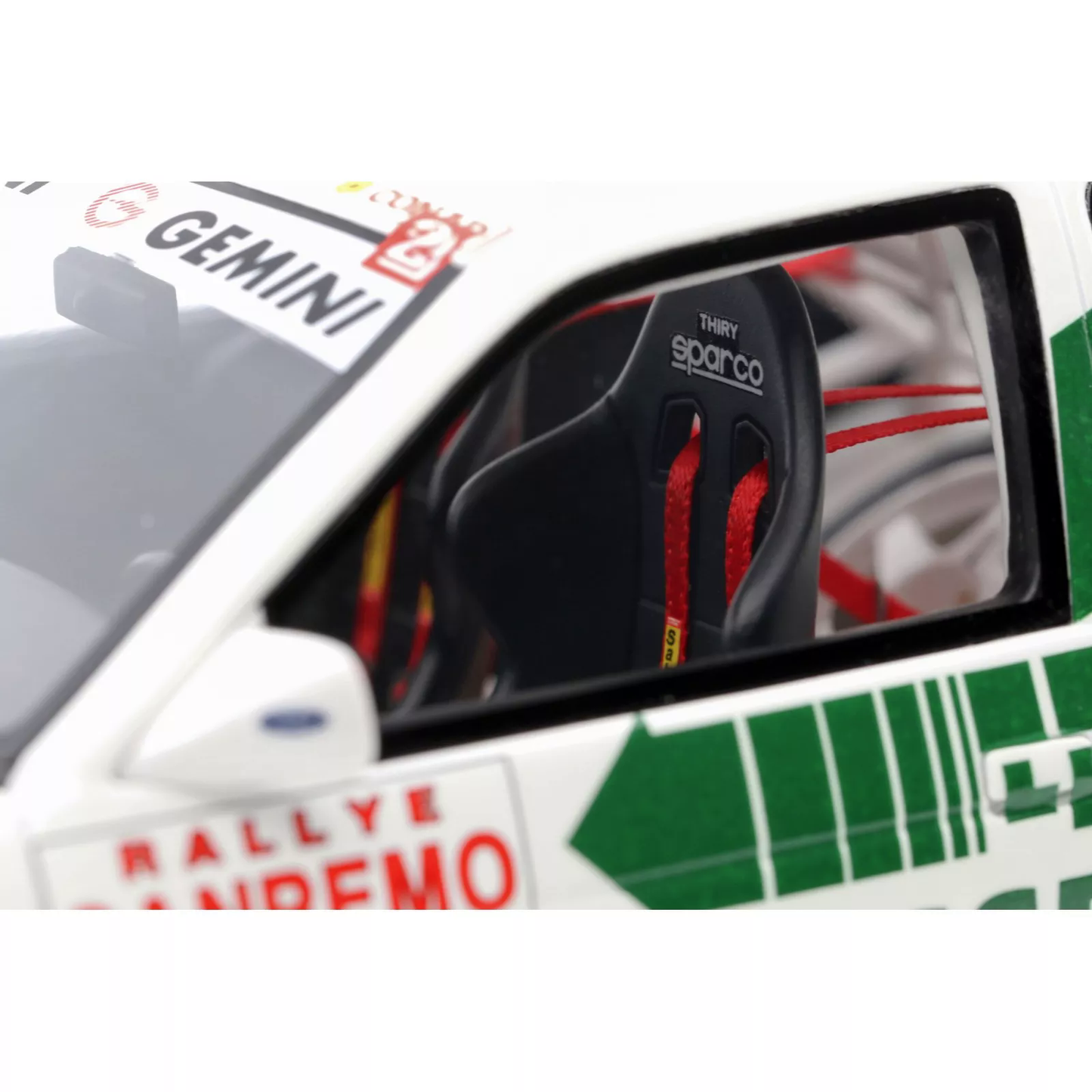 Ford Escort RS Cosworth GR.A WHITE/B. THIRY Rally Europe San Remo 1994 1:18