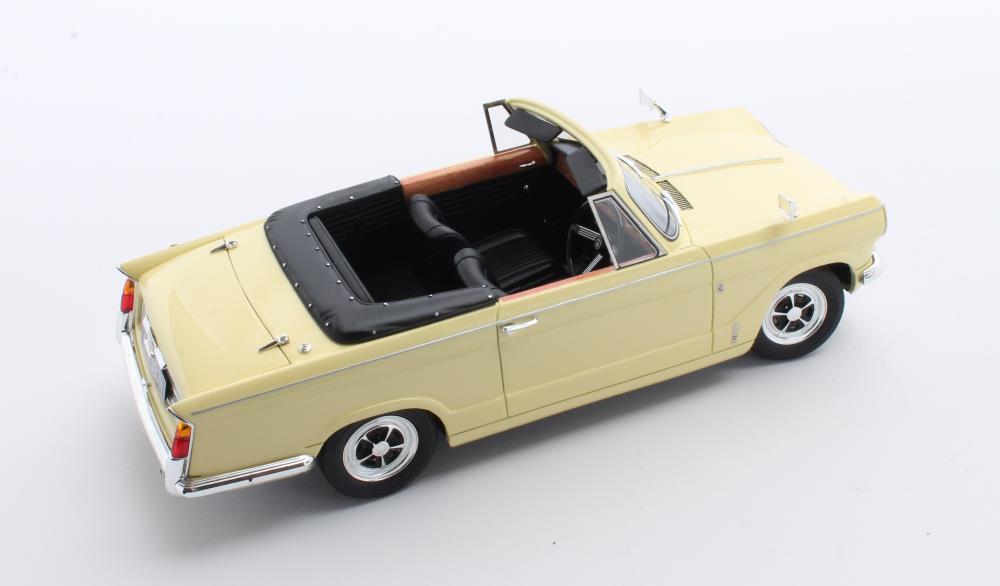 Triumph Vitesse DHC 1:18