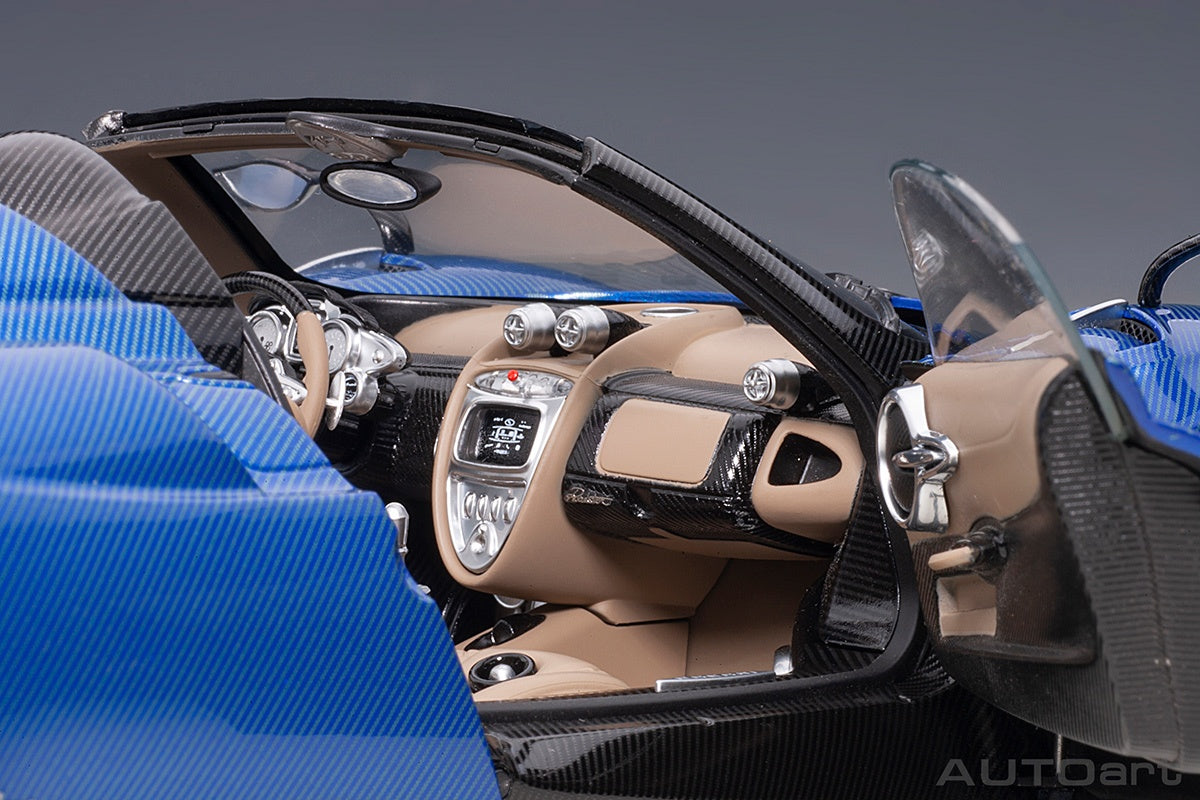 Pagani Huayra Roadster 1:18