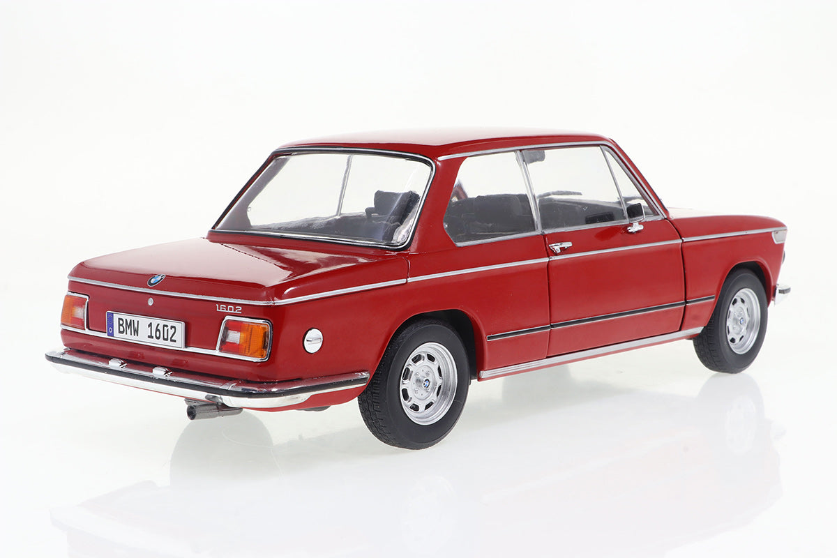 BMW 1602 1971 1:18
