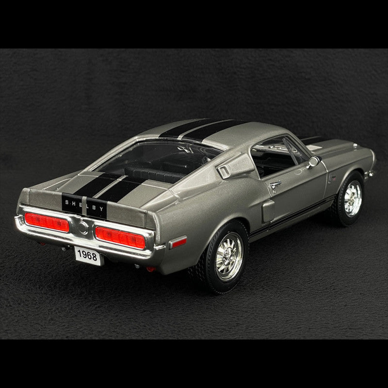 Ford Mustang GT-500KR 1968 1:18