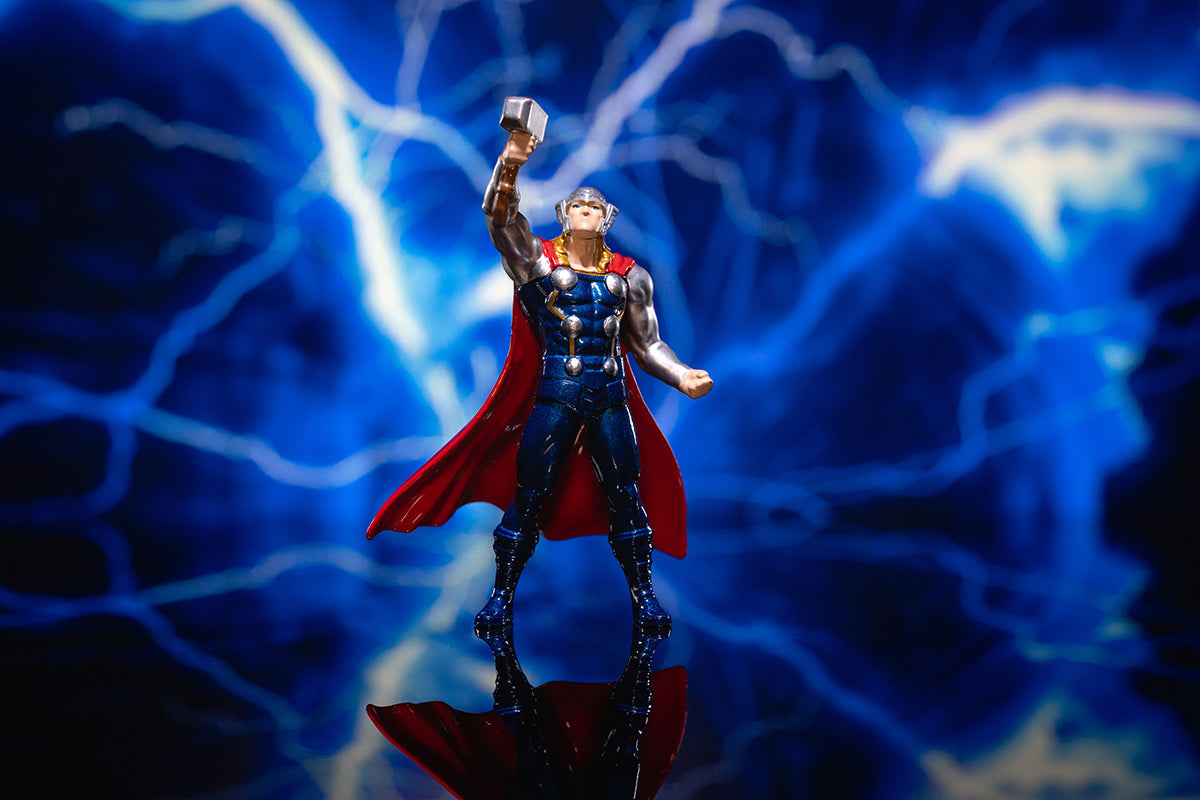 Dodge Challenger SRT8 Hellcat Marvel Thor 2015 1:24