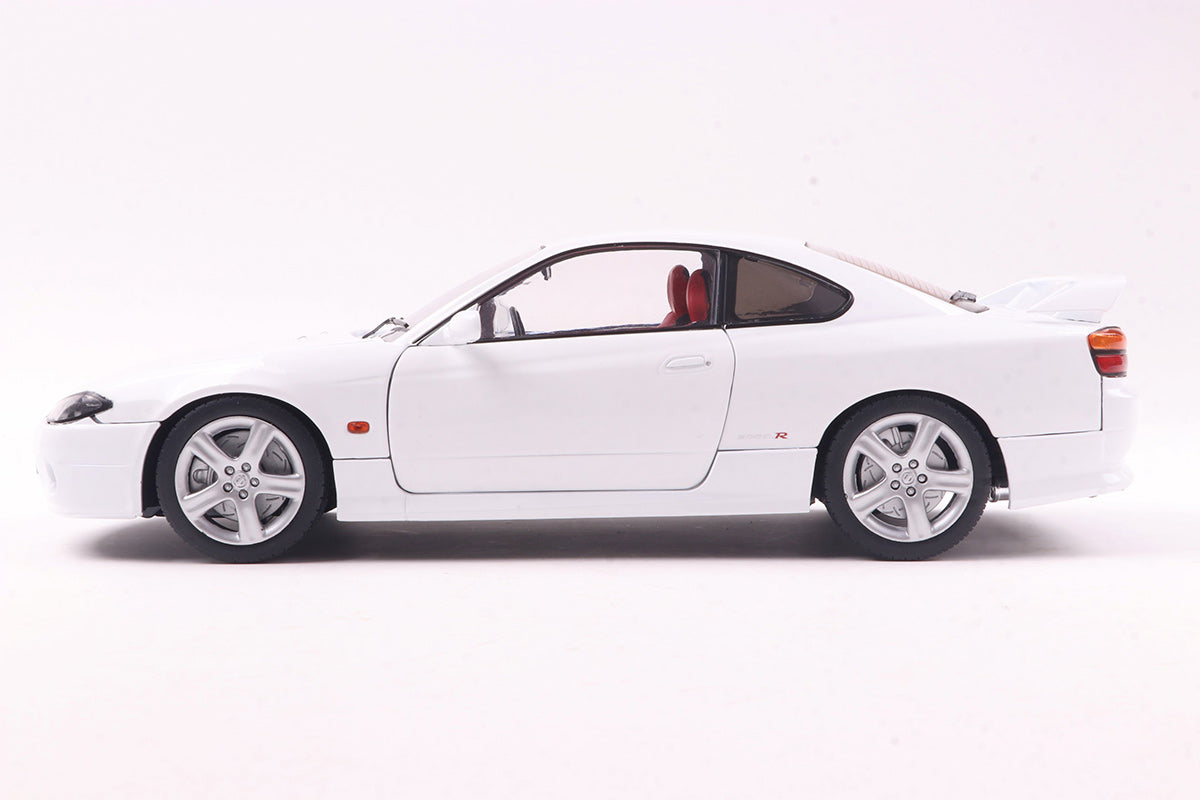 Nissan Silvia S15 SPEC-R 1:18