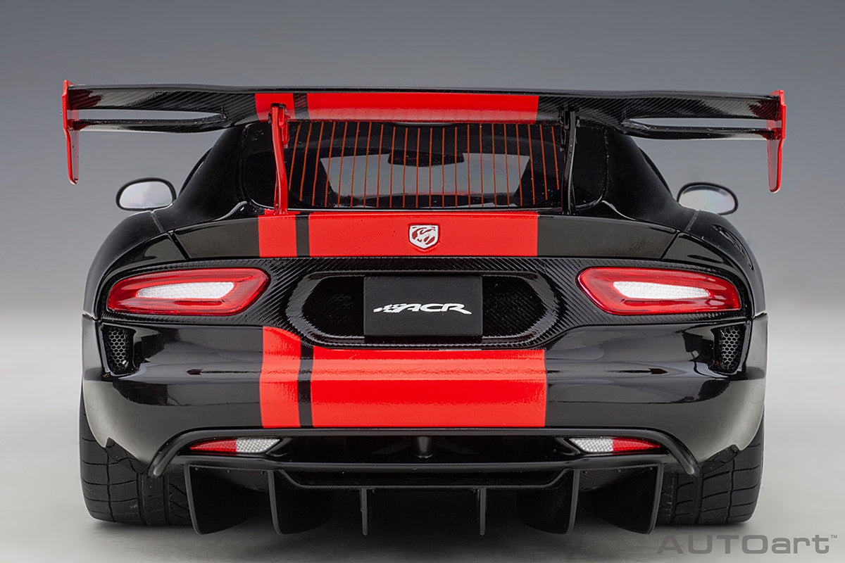 Dodge Viper ACR 1:18