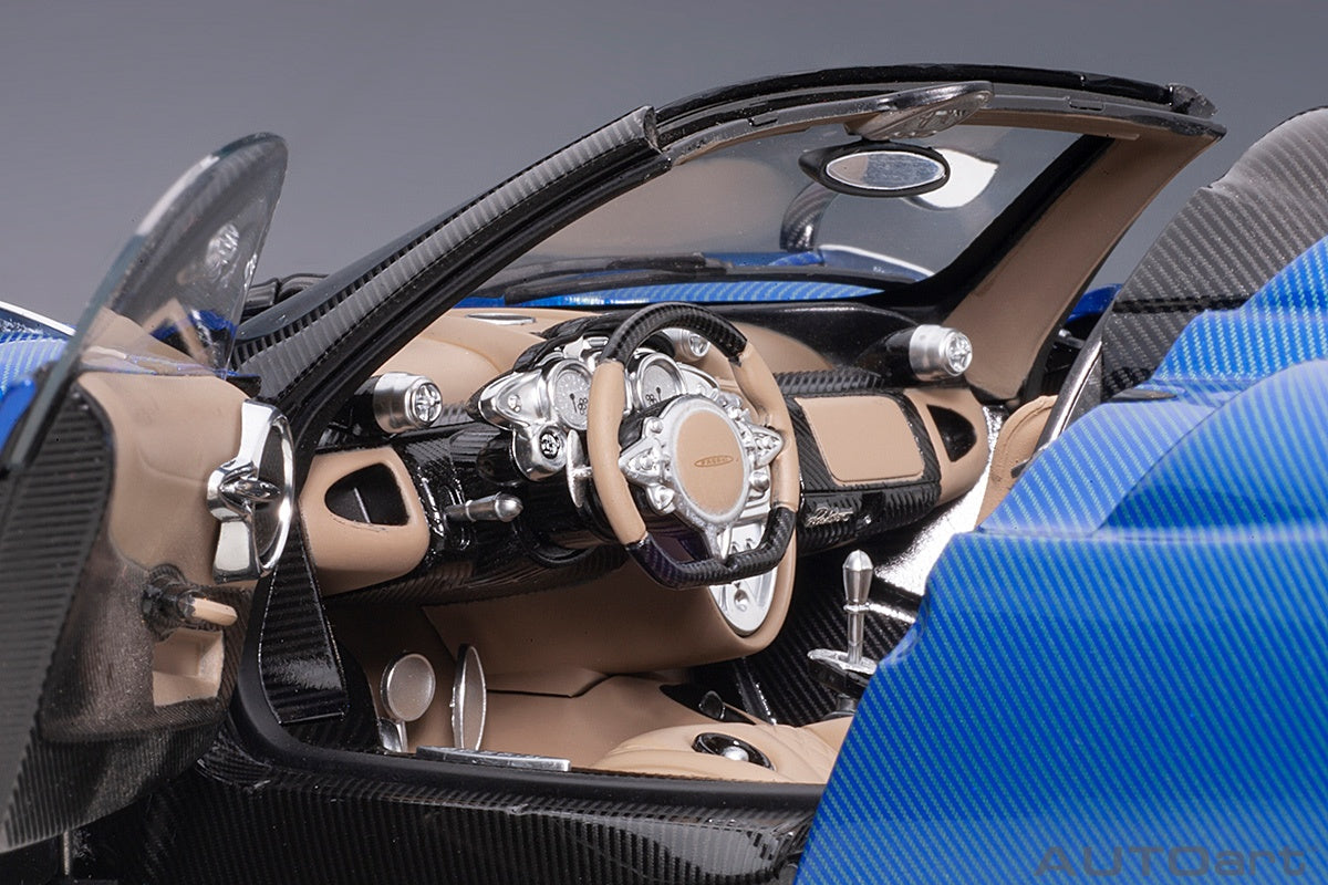Pagani Huayra Roadster 1:18