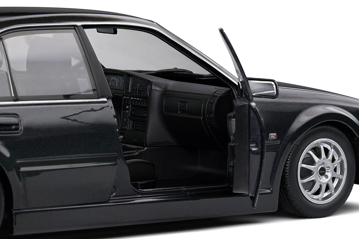 Opel Omega 500 1990 1:18