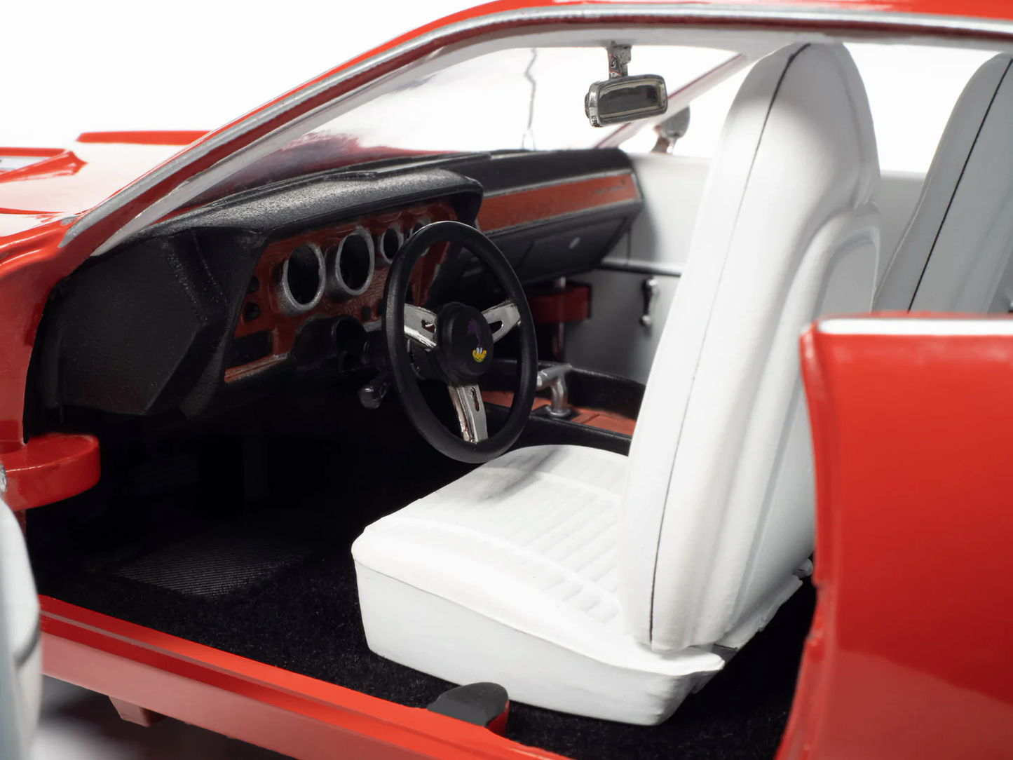 Plymouth Road Runner GTX 1972 1:18