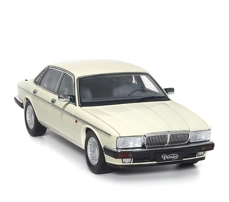 Jaguar XJ40 1:18