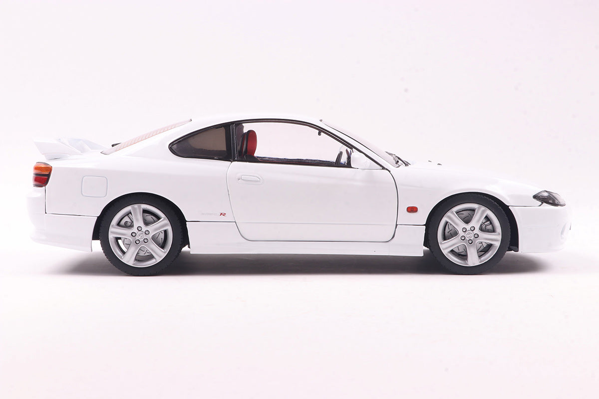 Nissan Silvia S15 SPEC-R 1:18