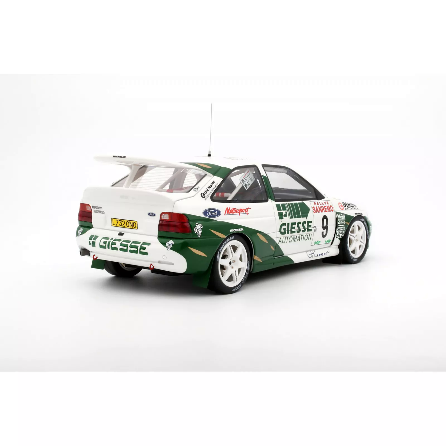 Ford Escort RS Cosworth GR.A WHITE/B. THIRY Rally Europe San Remo 1994 1:18
