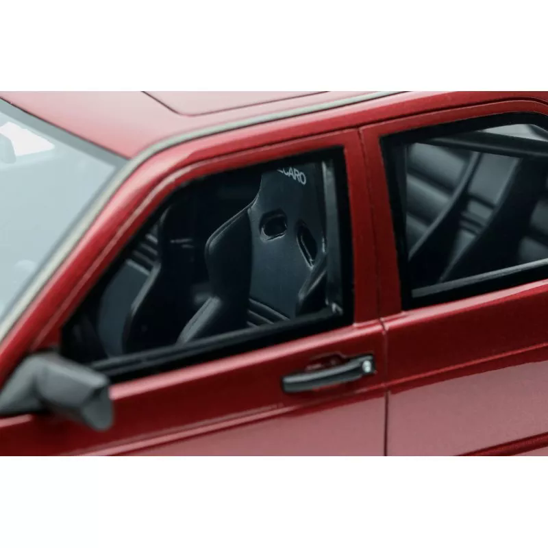 Mercedes 190E 2,5-16 2016 1:18