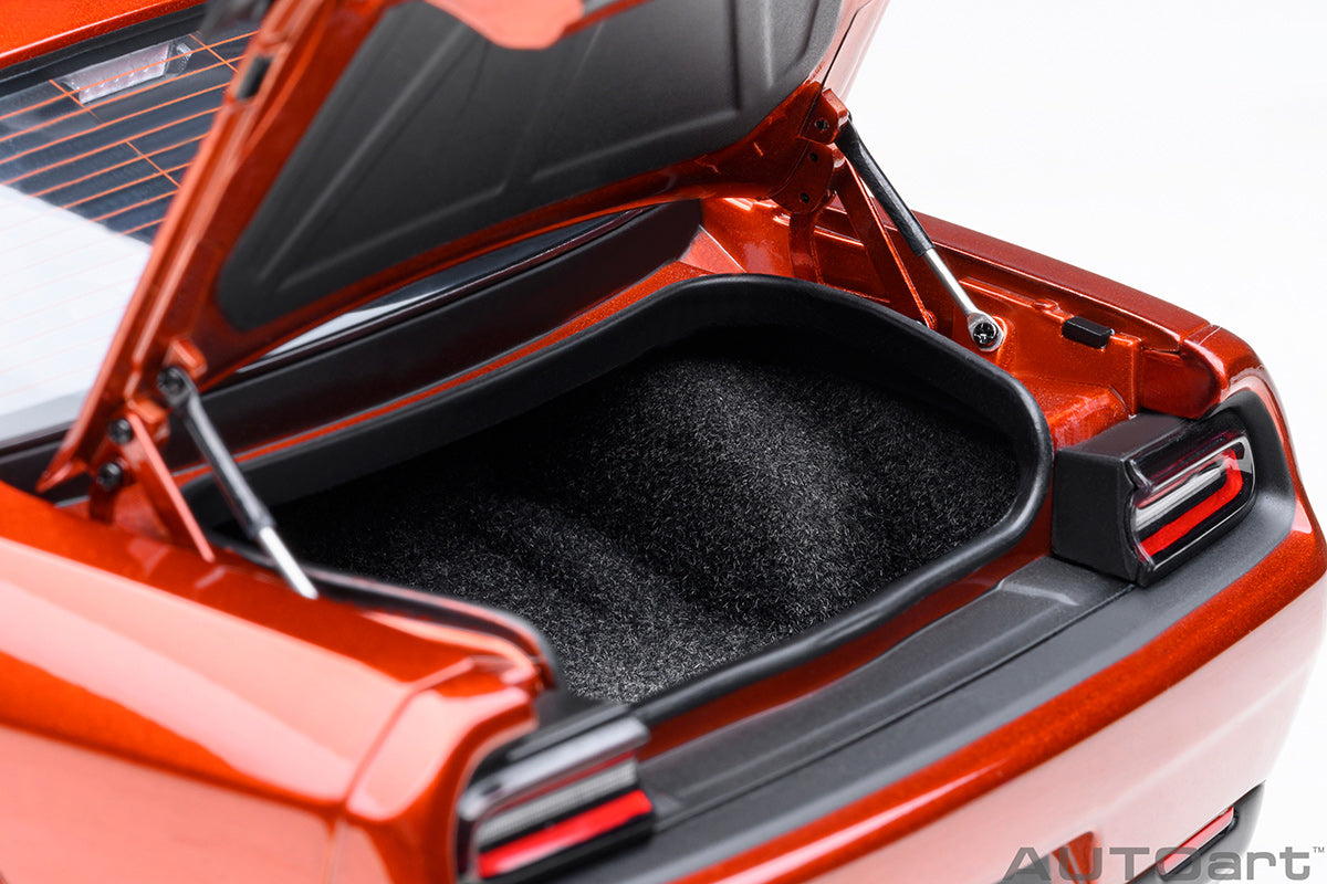 DODGE CHALLENGER R/T 1:18