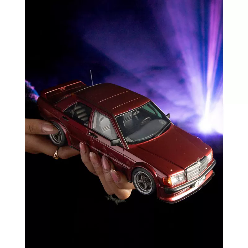 Mercedes 190E 2,5-16 2016 1:18