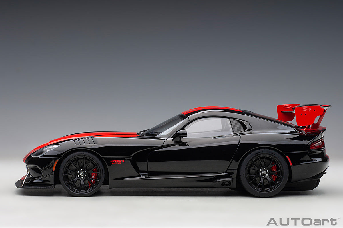 Dodge Viper ACR 1:18