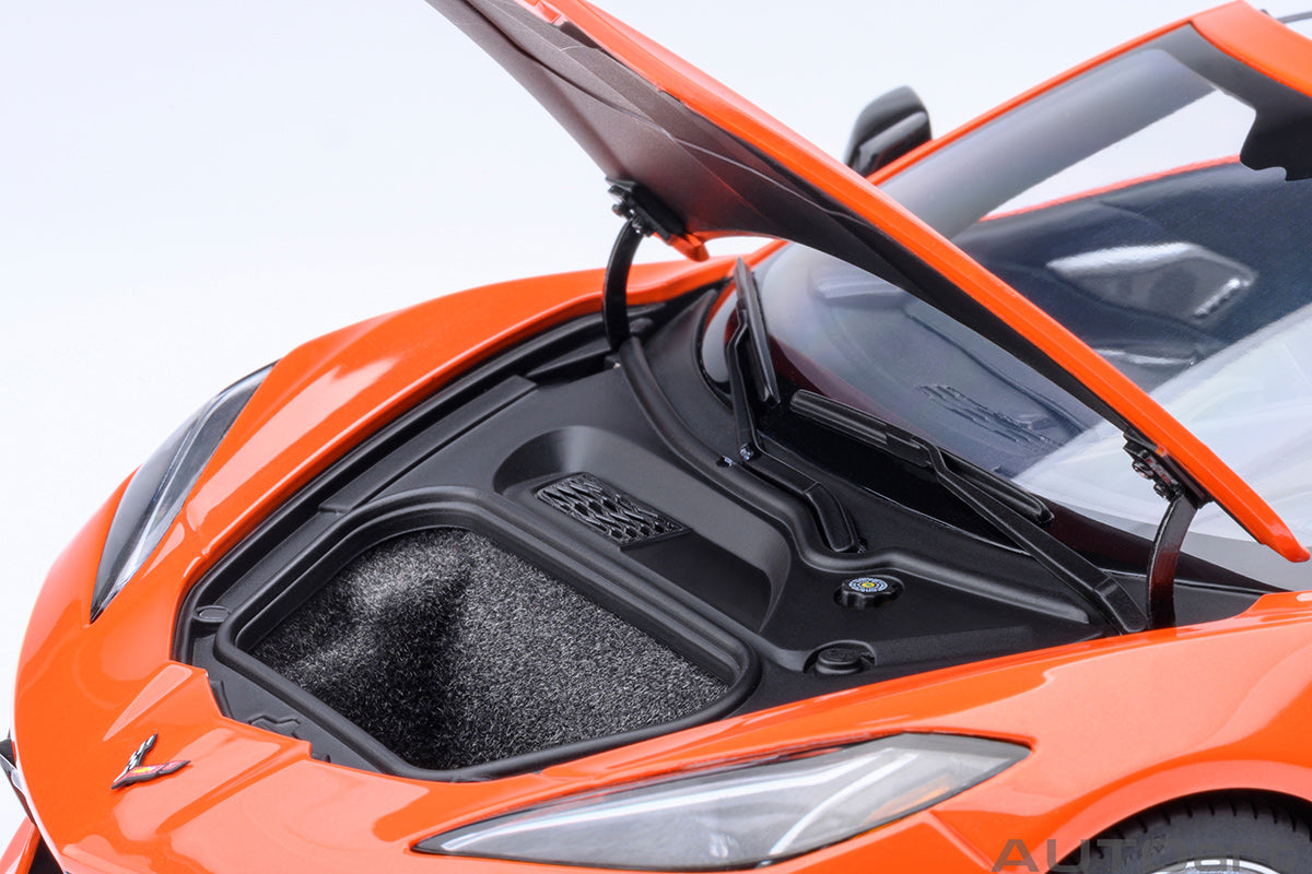 Chevrolet Corvette C8 Stingray 1:18