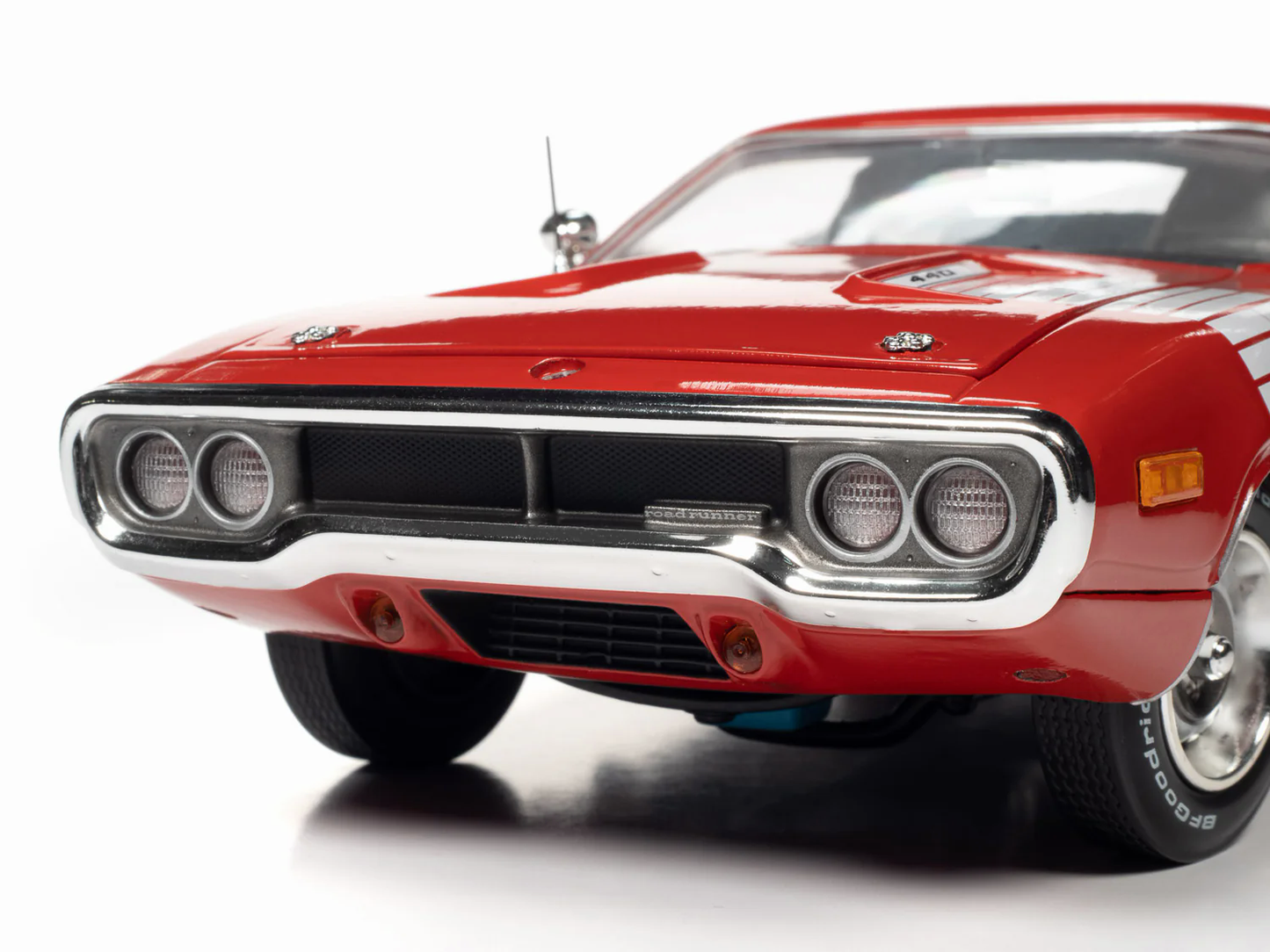 Plymouth Road Runner GTX 1972 1:18