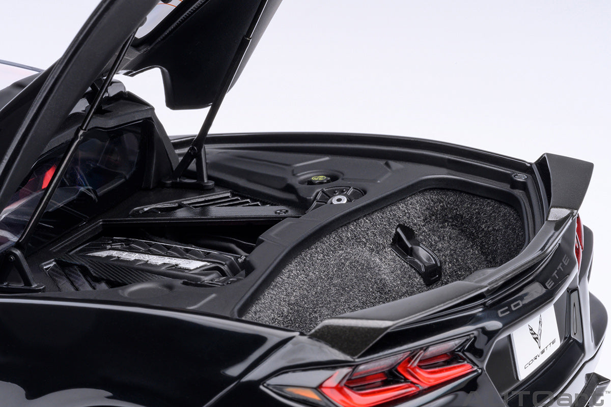 Chevrolet Corvette C8 Stingray 1:18