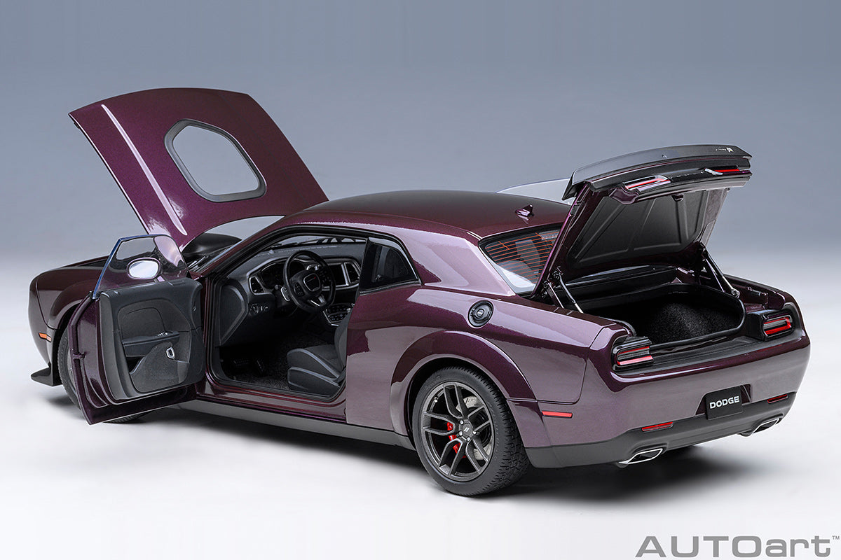 DODGE CHALLENGER R/T 1:18