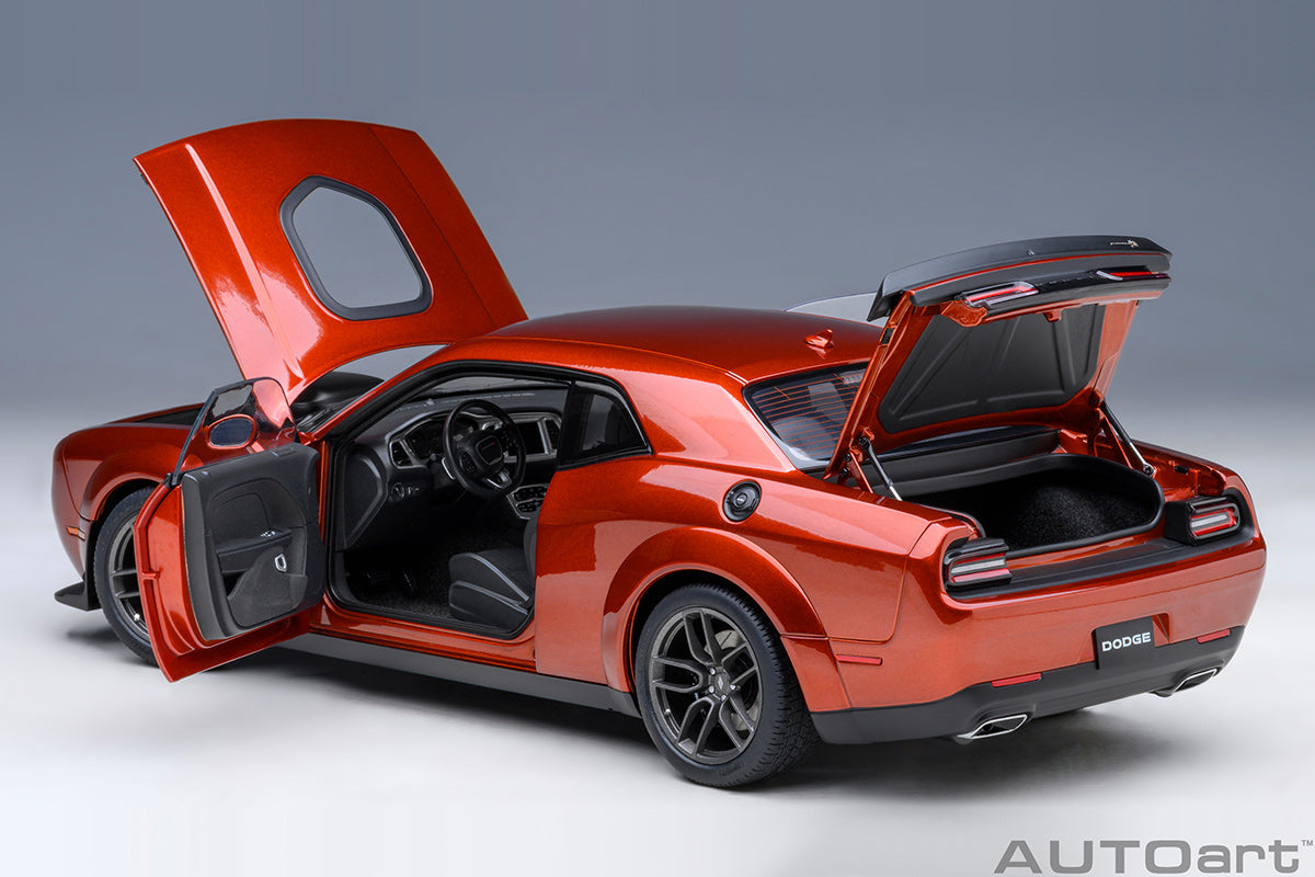 DODGE CHALLENGER R/T 1:18