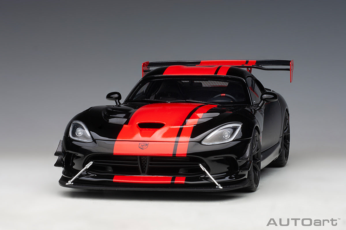 Dodge Viper ACR 1:18