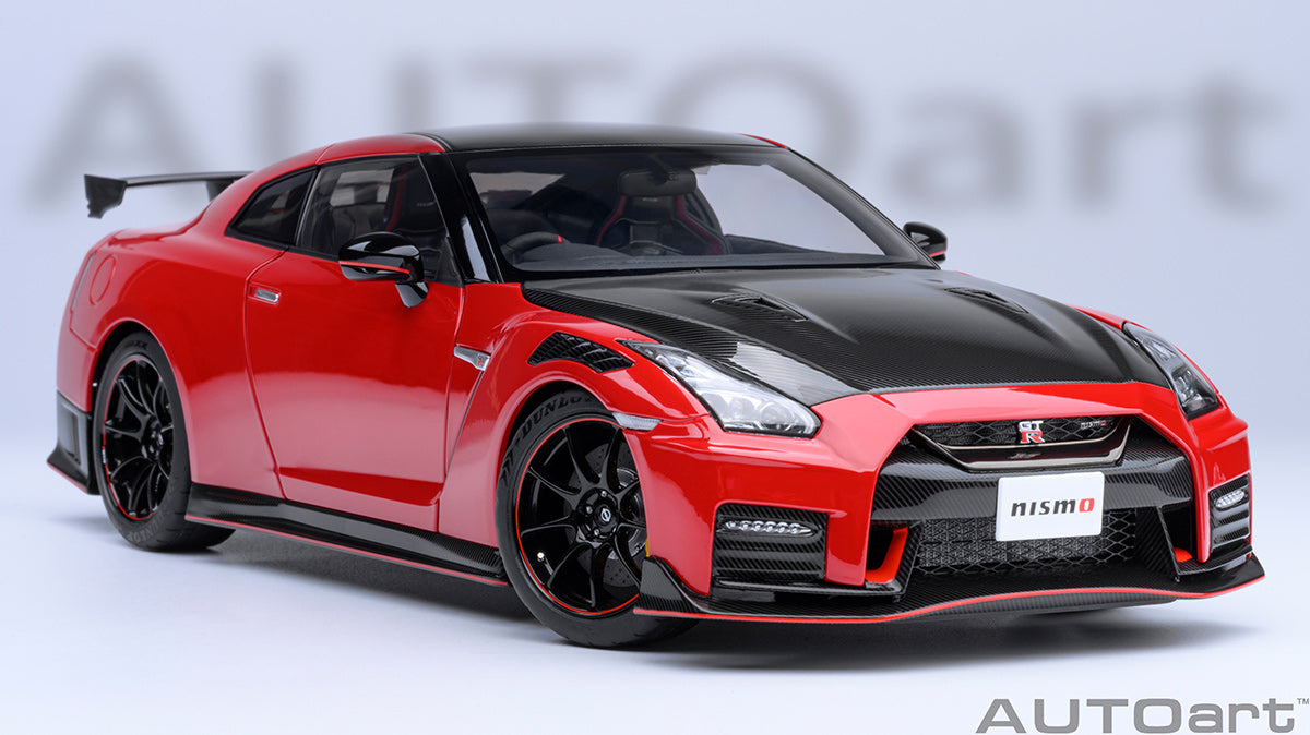 NISSAN GT-R (R35) NISMO 2022 1:18