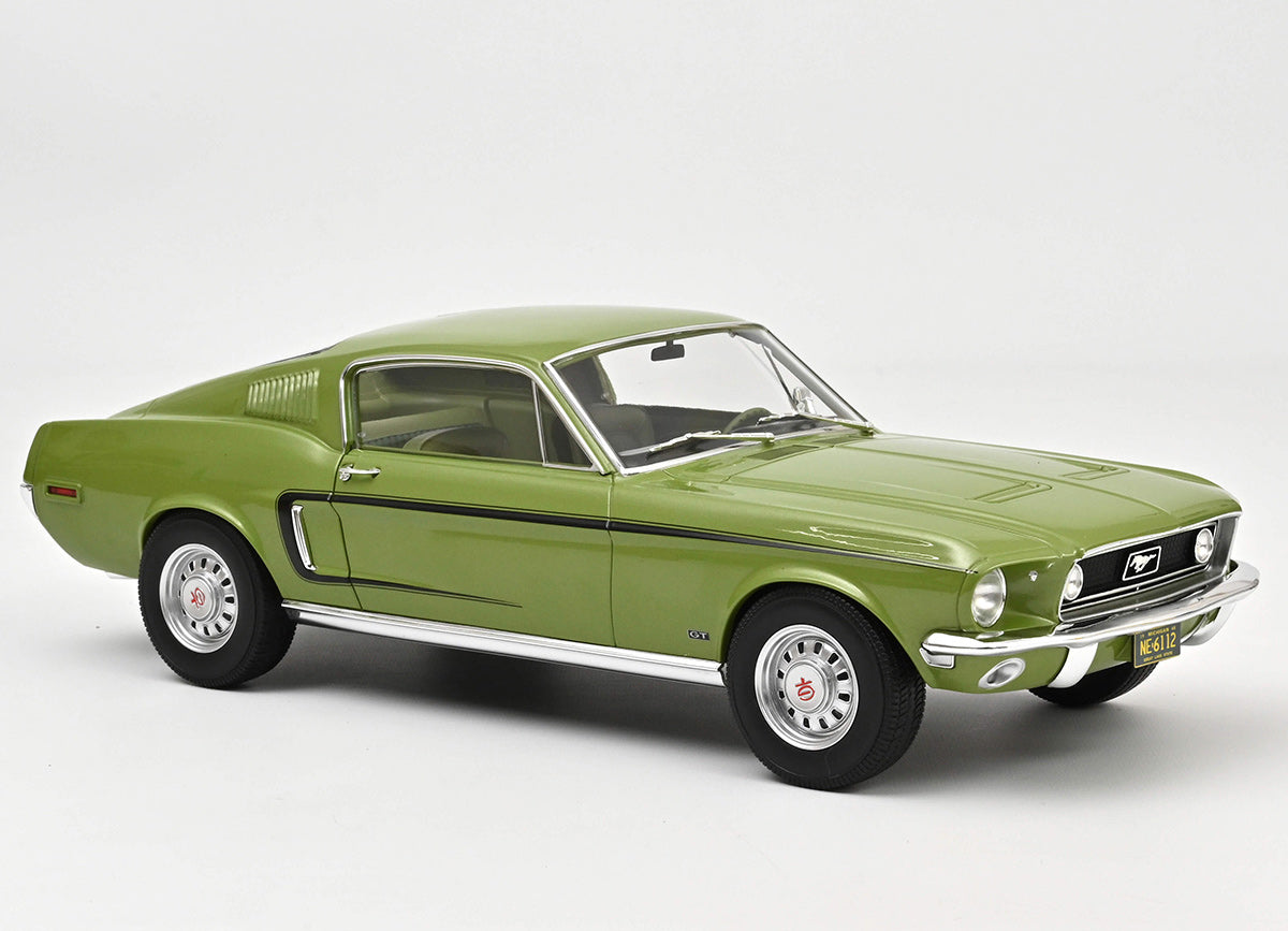 Ford Mustang Fastback GT 1968 1:12