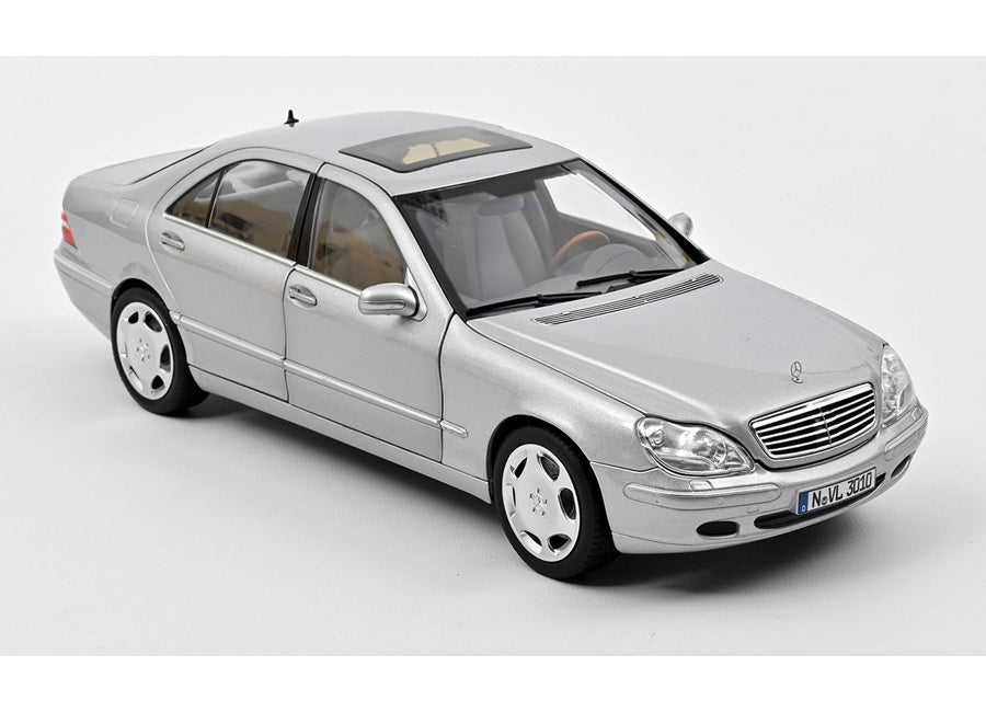 Mercedes S600 1998 1:18