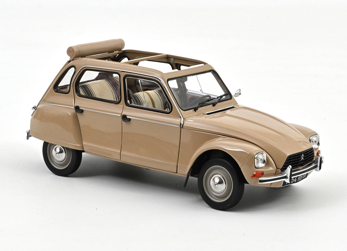 Citroën Dyane 1983 1:18