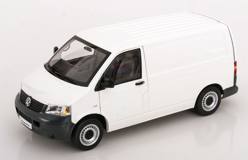 Volkswagen VW T5 Transporter 2003 1:18
