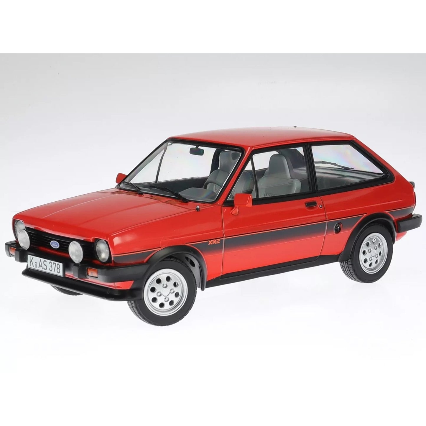 Ford Fiesta XR2 1981 1:18