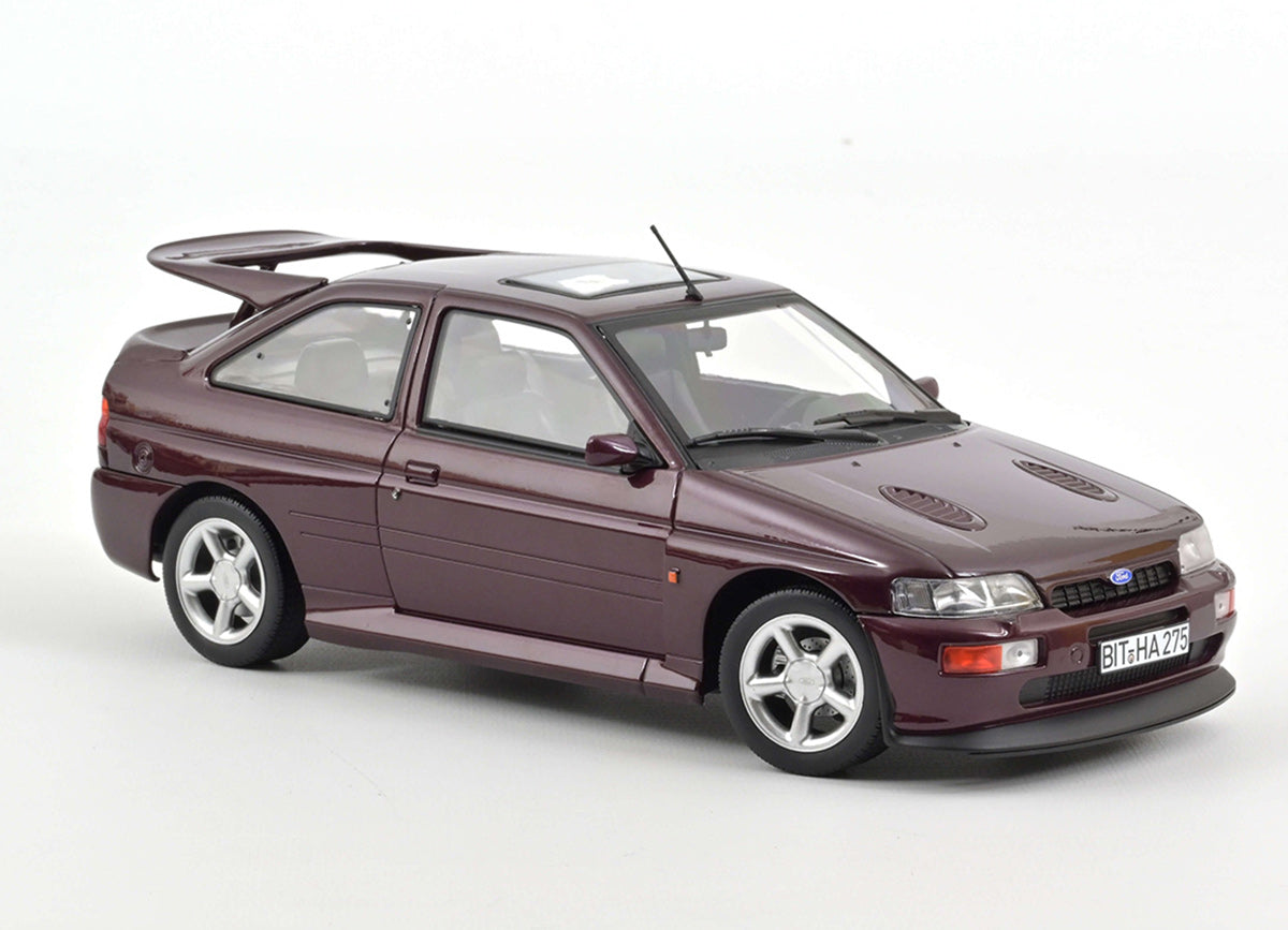 Ford Escort Cosworth 1992 1:18
