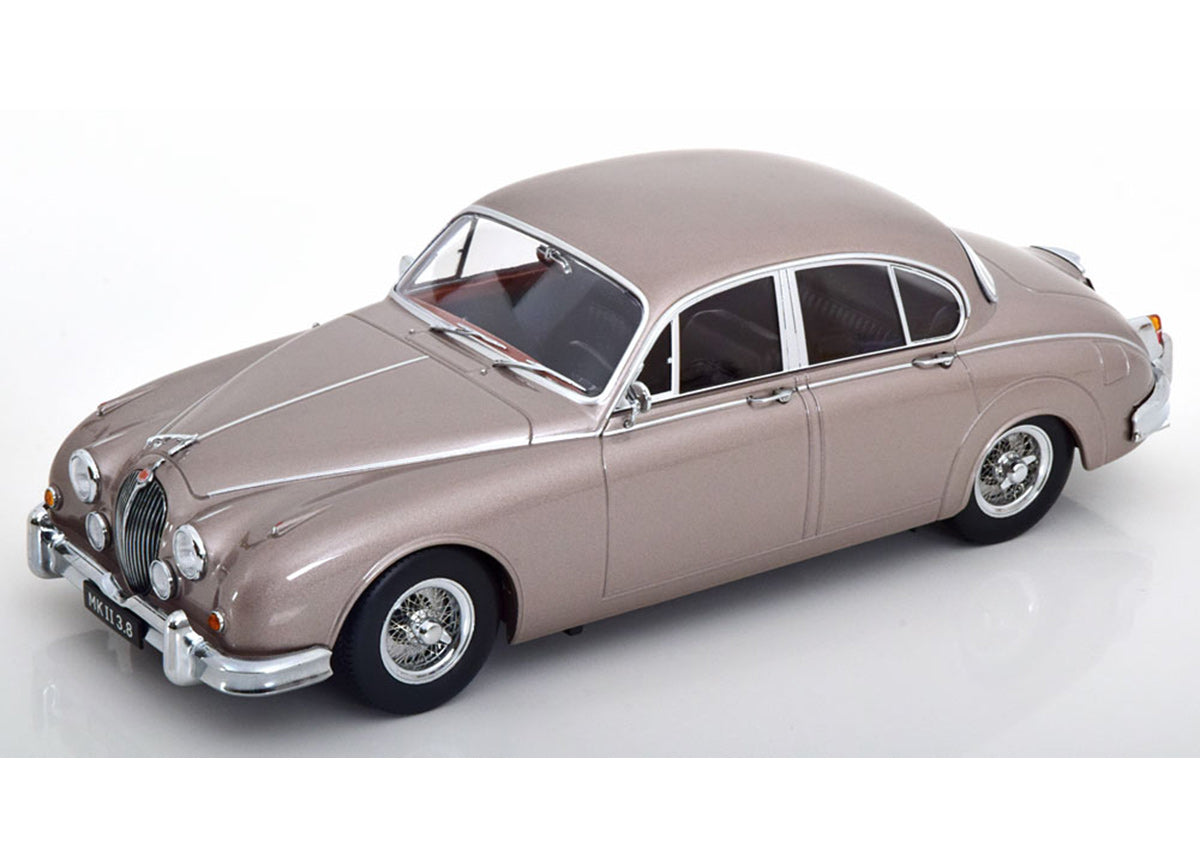 Jaguar MK II 1:18