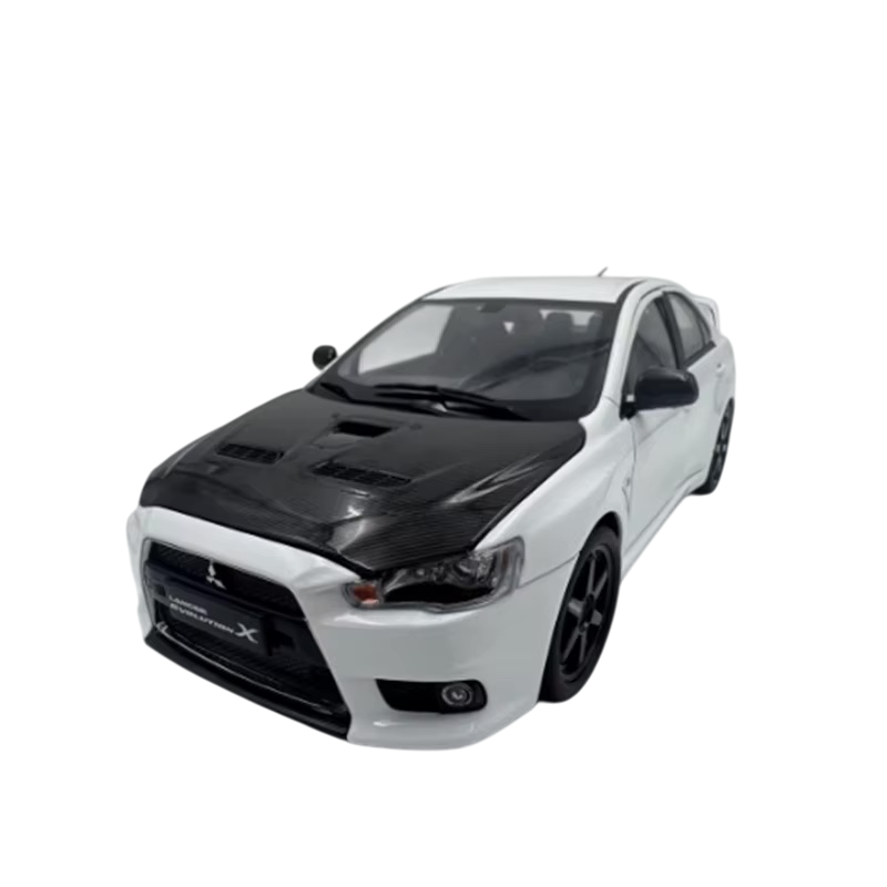 Mitsubishi Lancer Evo X 1:18