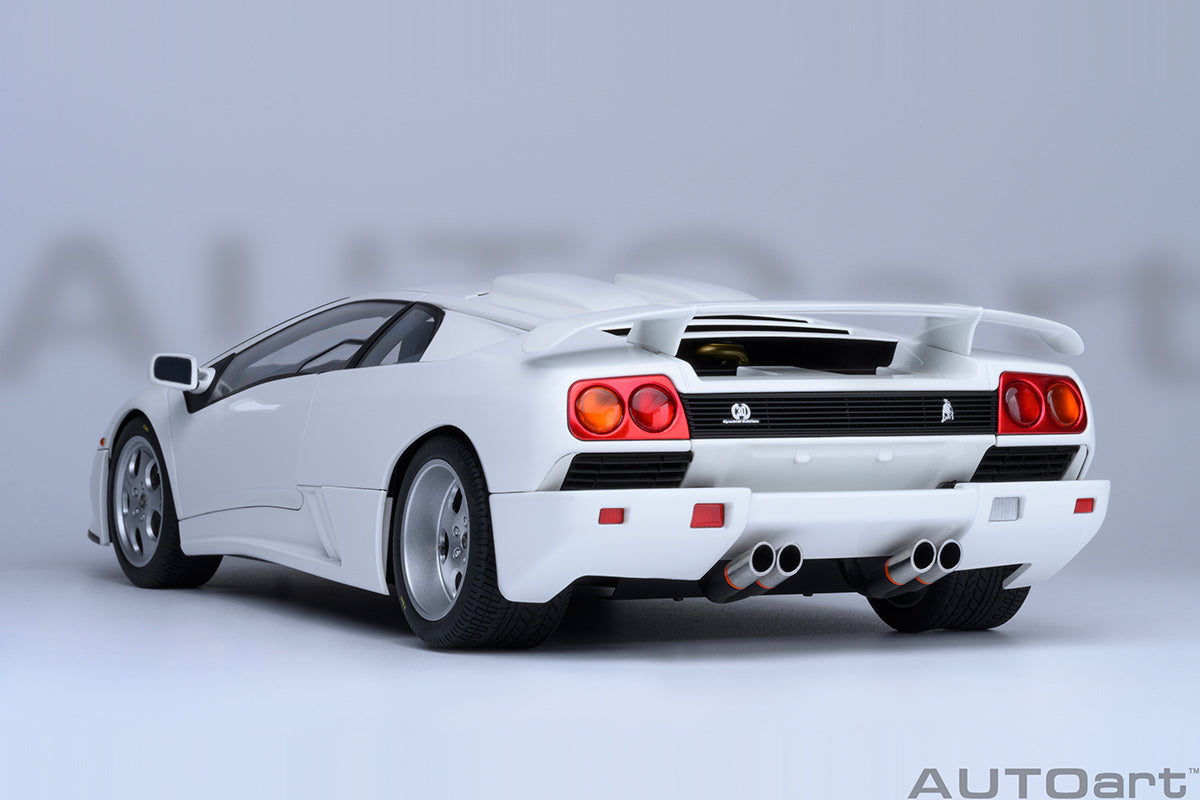 Lamborghini Diablo SE30 JOTA 1:18