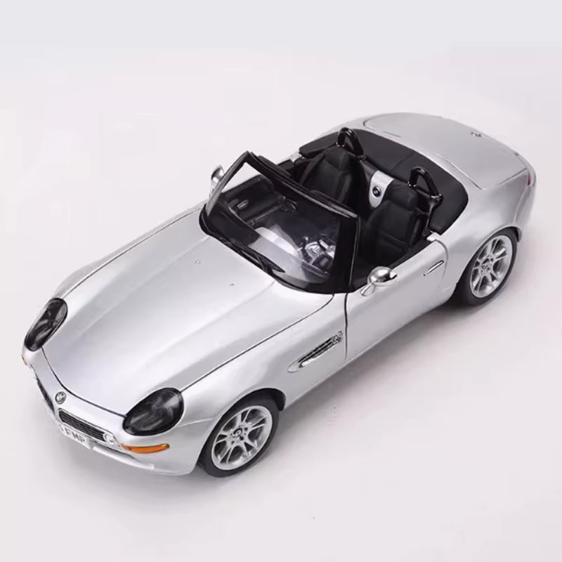BMW Z8 1:18