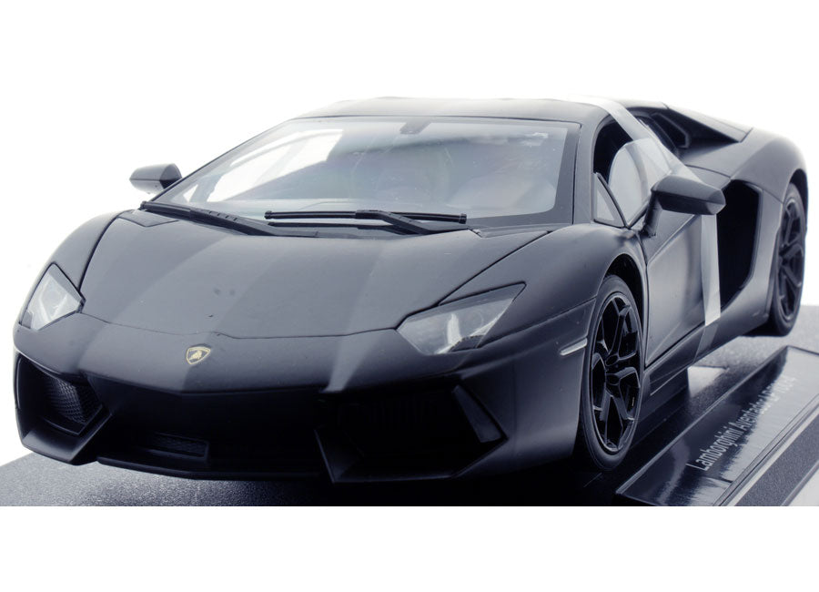 Lamborghini Aventador LP700-4 1:18
