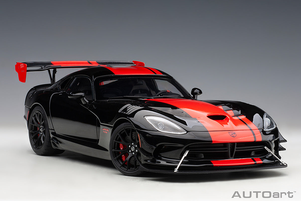 Dodge Viper ACR 1:18