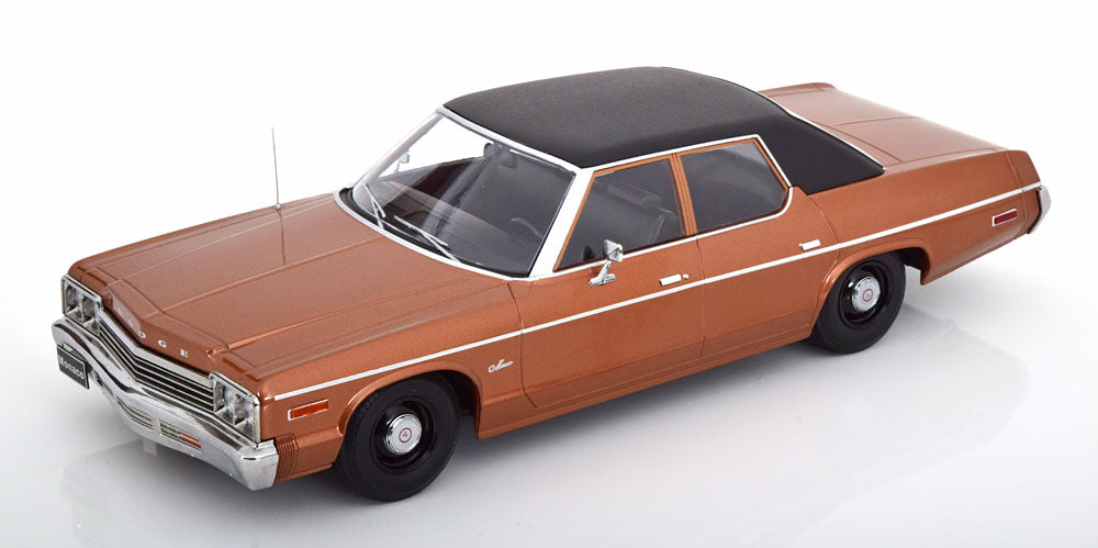 Dodge Monaco 1974 1:18