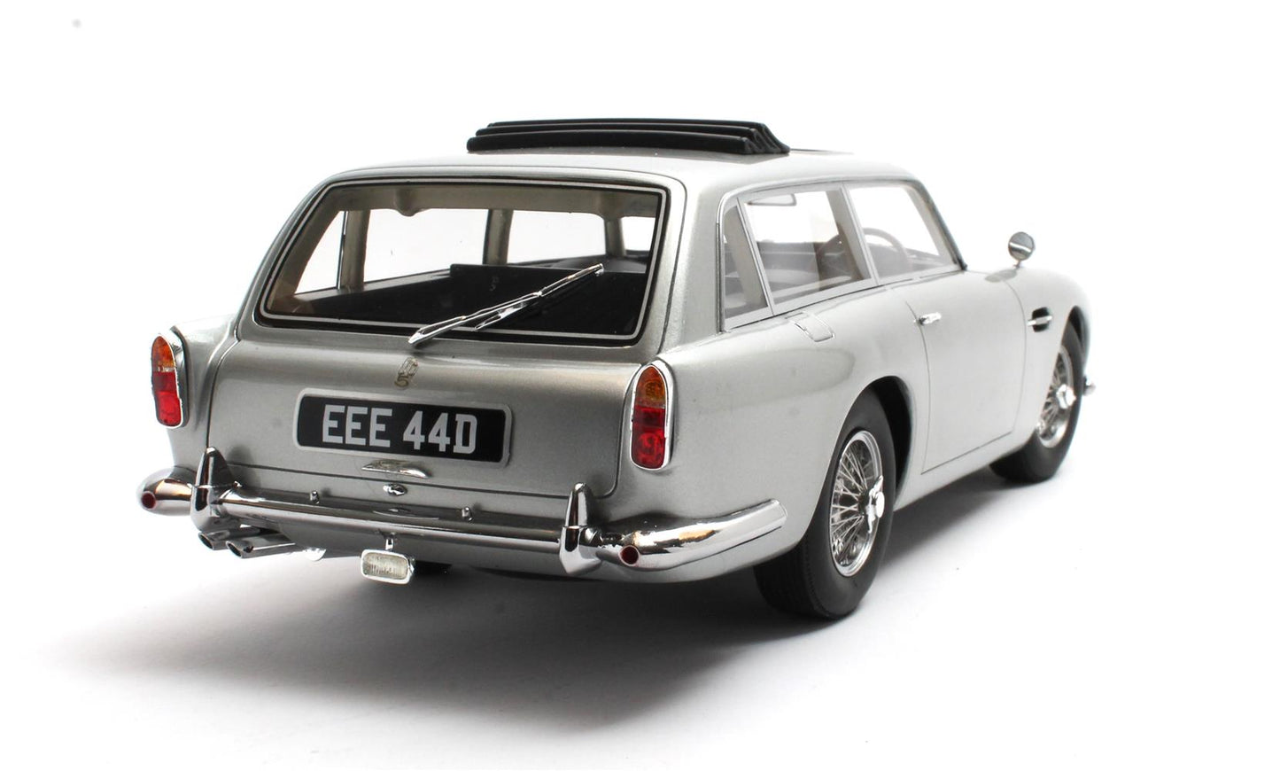 Aston Martin SB 1:18