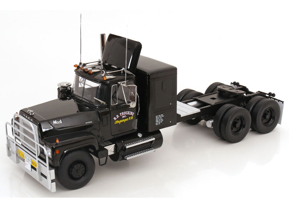 Mack RL700L 1974 1:18