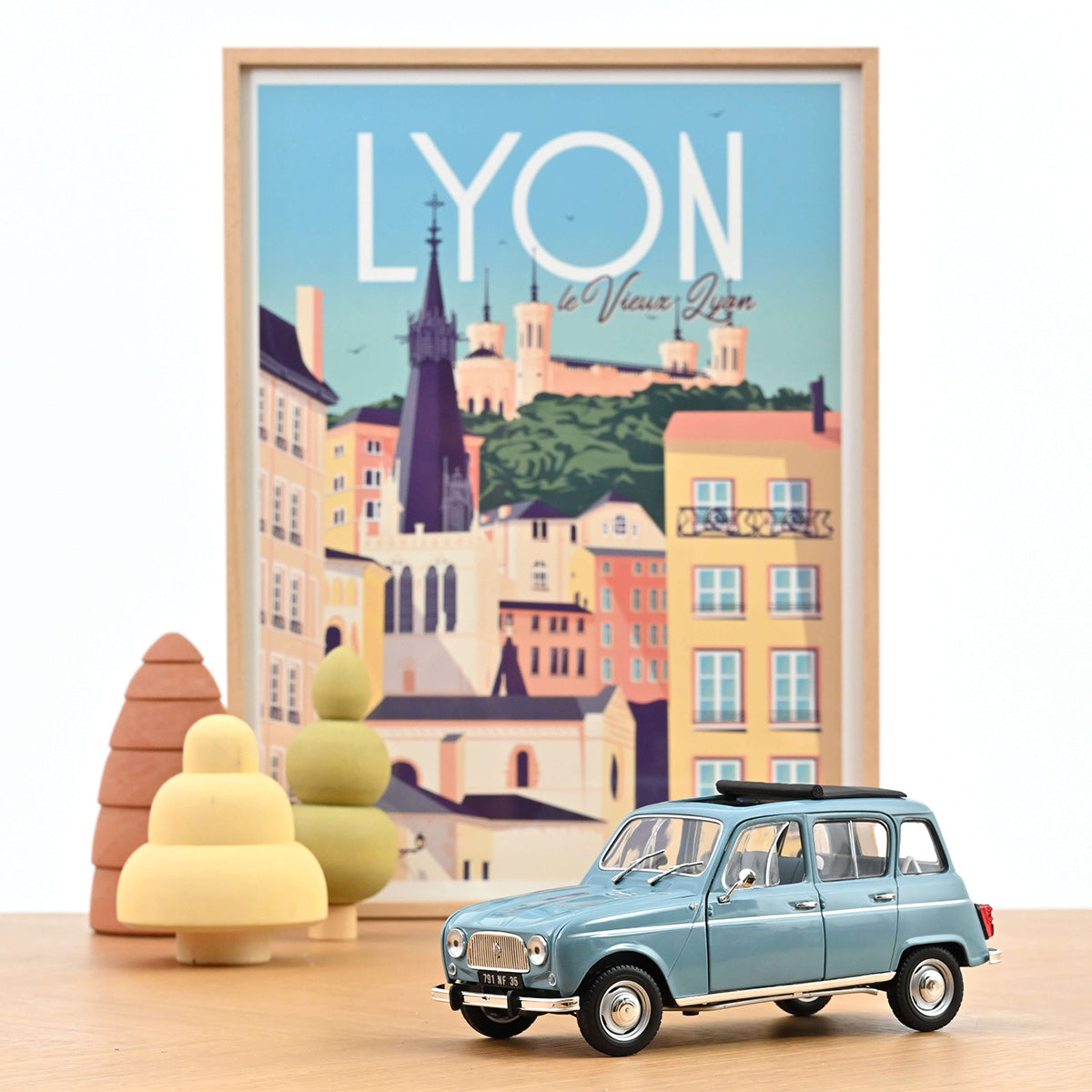 Renault 4 L 1966 1:18