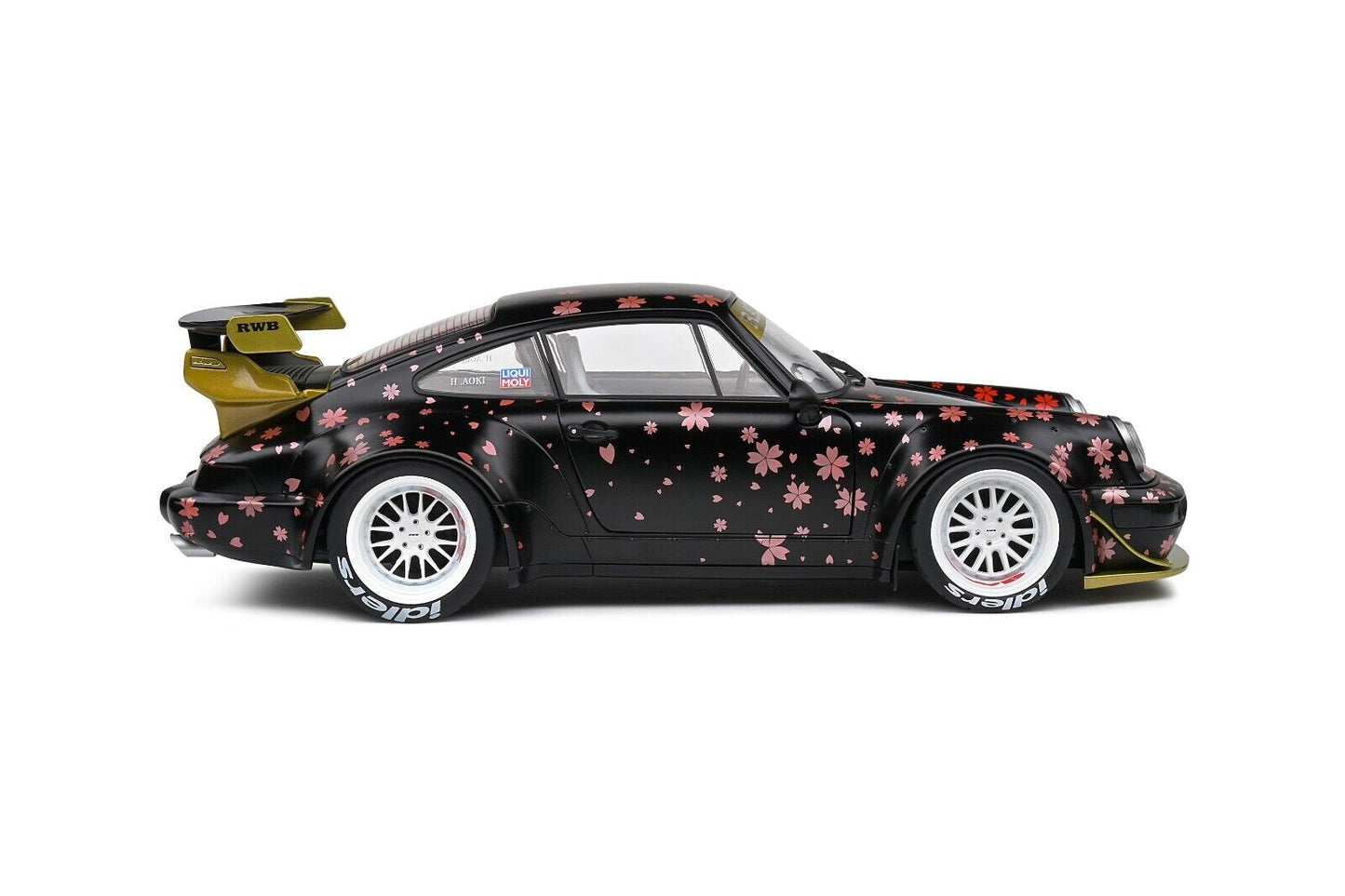 Porsche RWB AOKI 2021 1:18