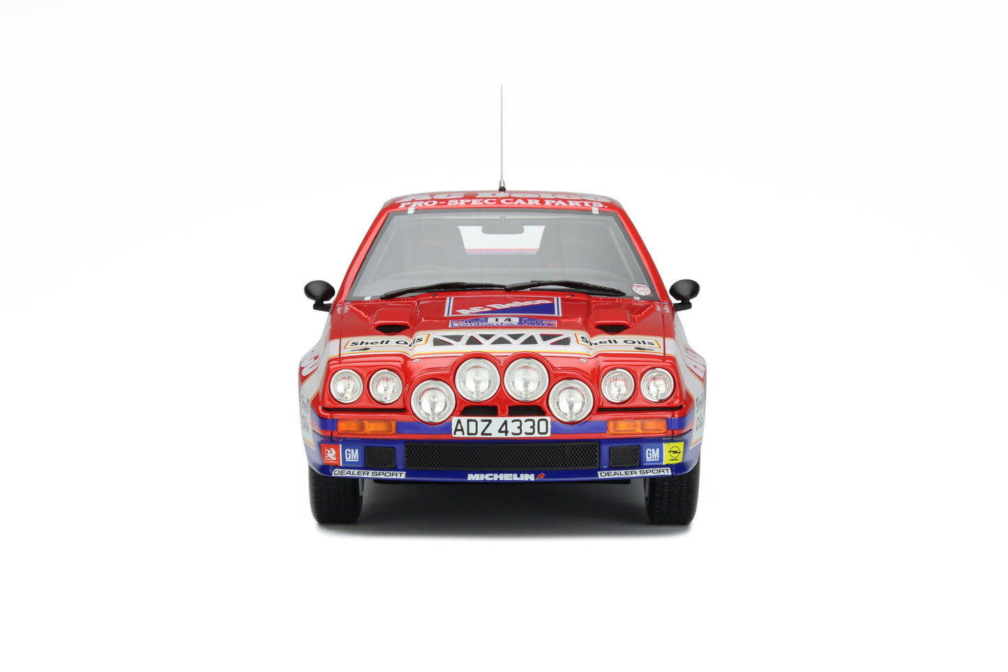 Opel Manta 400 R Lombard 1985 Jimmy McRae/Ian Grindrod 1:18