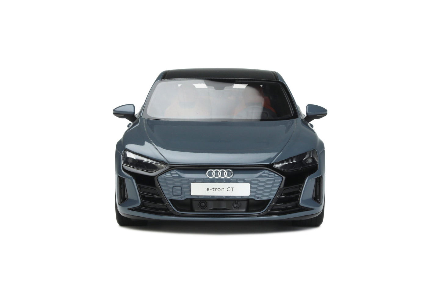Audi E-TRON GT 1:18