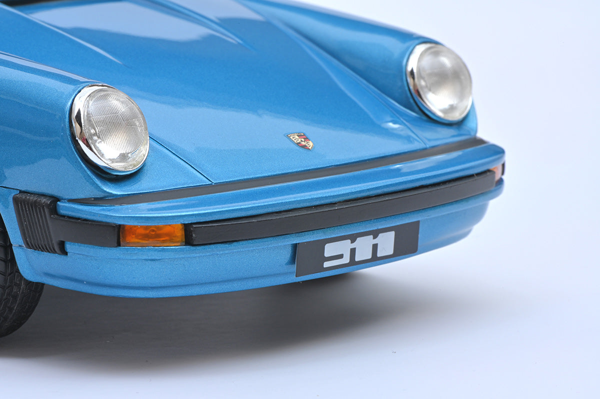 Porsche 911 Coupé (1977) 1:18