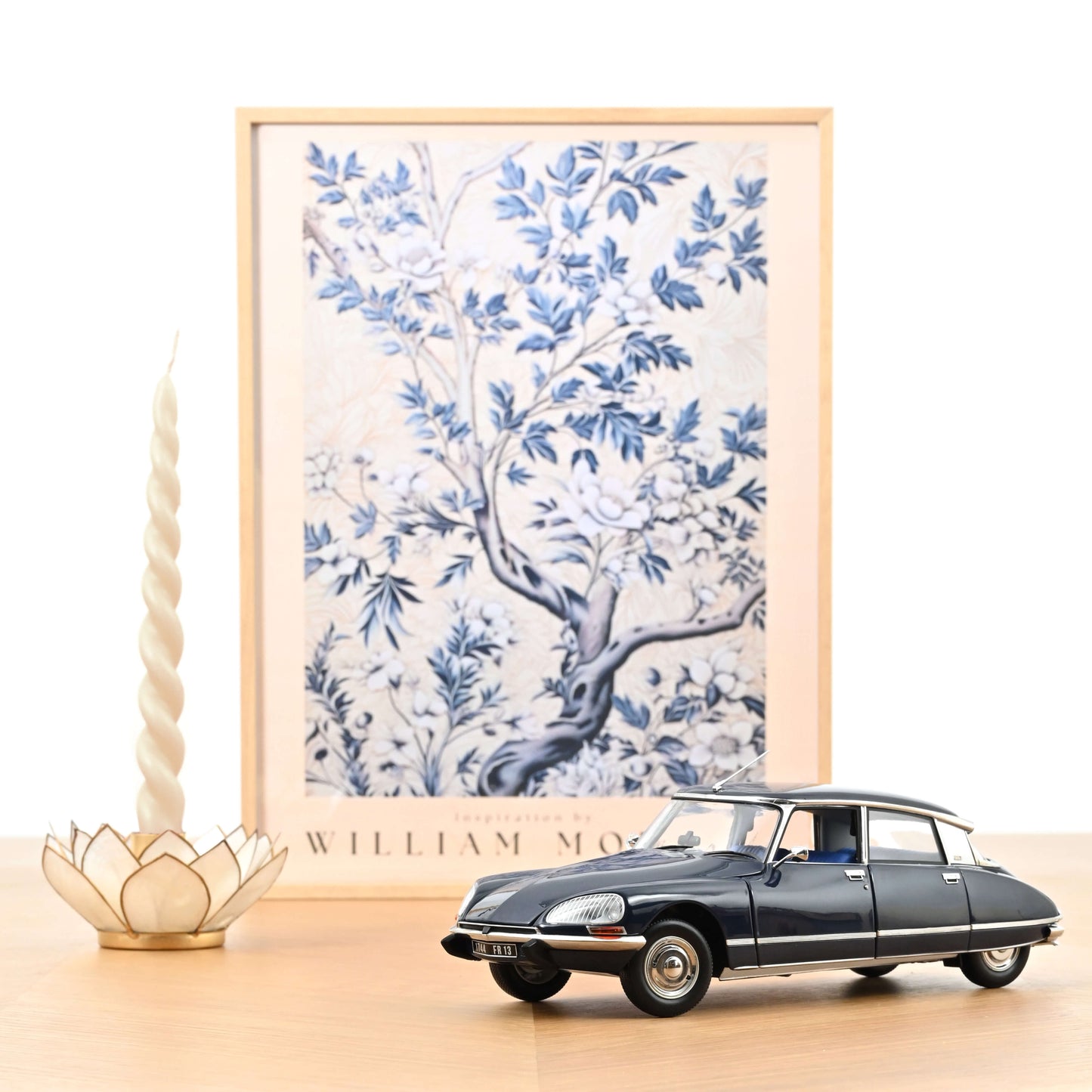 Citroën DS 23 Pallas 1974 1:18