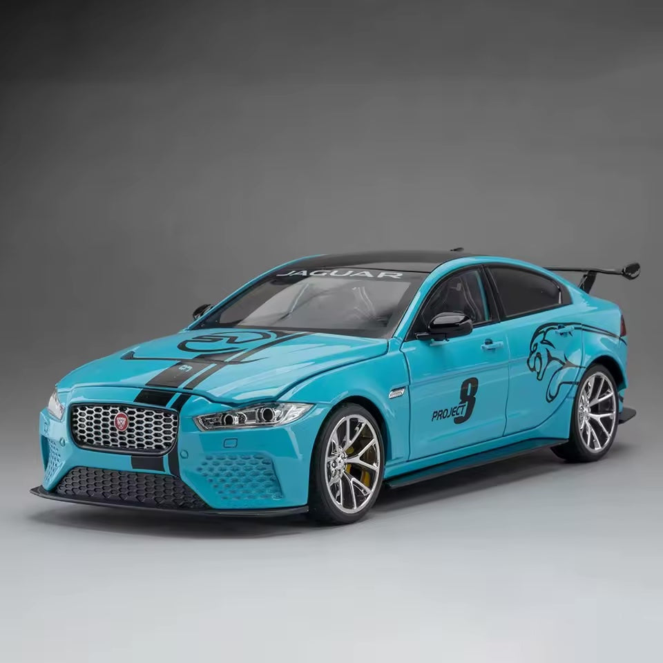 Jaguar XE SV Project 8 1:18