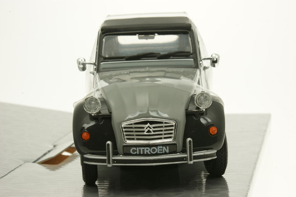 Citroen 2CV 1:24