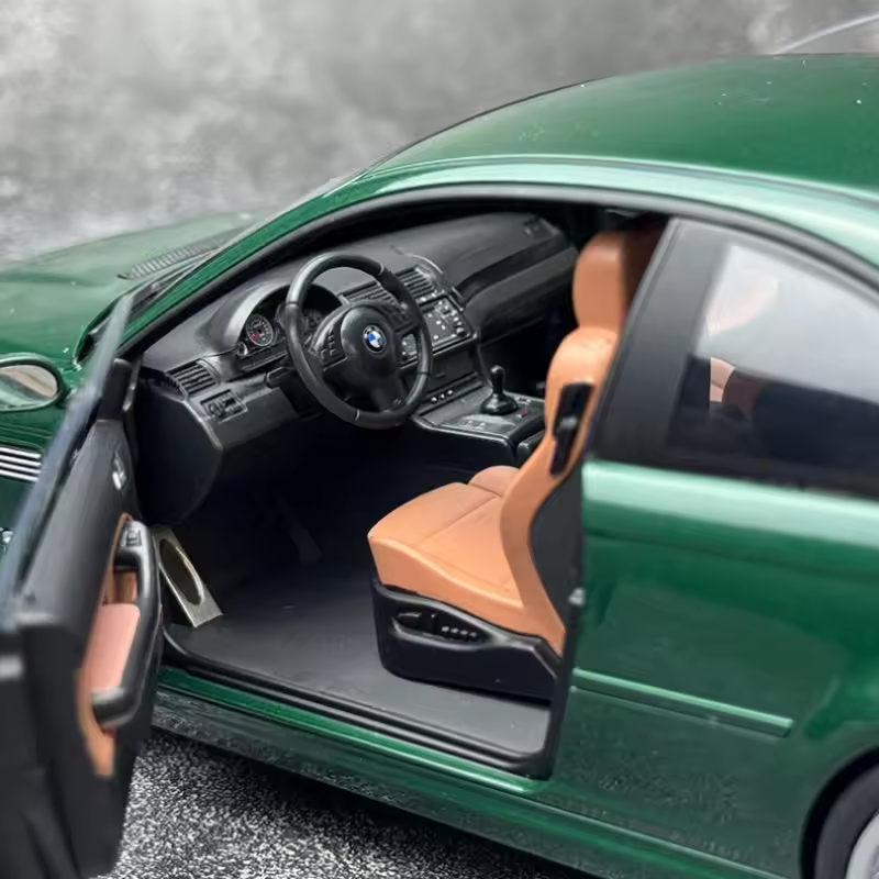 BMW E46 M3 2000 1:18