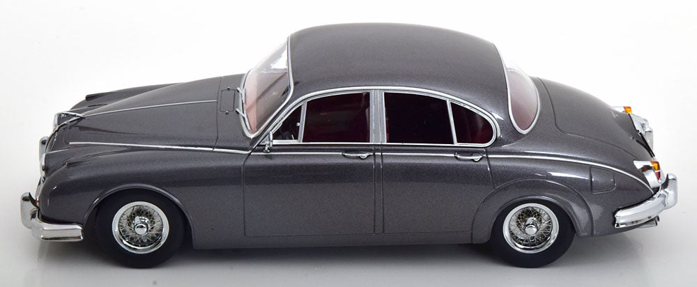 Jaguar MK II 1:18
